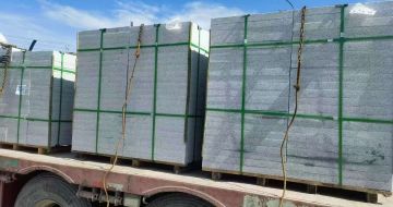 定西 芝麻白花岗岩地铺石装车日常