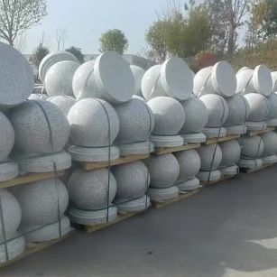 定西 白麻花岗岩石材圆球，石球，挡车球，隔离球，景观石球，风水球等