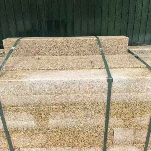 定西 黄金麻花岗岩石材机切面栏杆料半成品