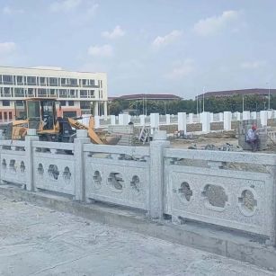 定西 白麻花岗岩荔枝面河道栏杆