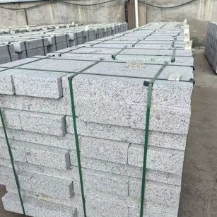 定西 白麻花岗岩路沿石，弧形路沿石，道牙石，马路牙子，界石，路缘石，平沿石，直岩石，平缘石等