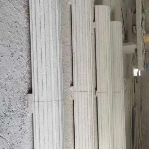 定西 花岗岩厂家带你看白麻花岗岩门楼大柱柱皮