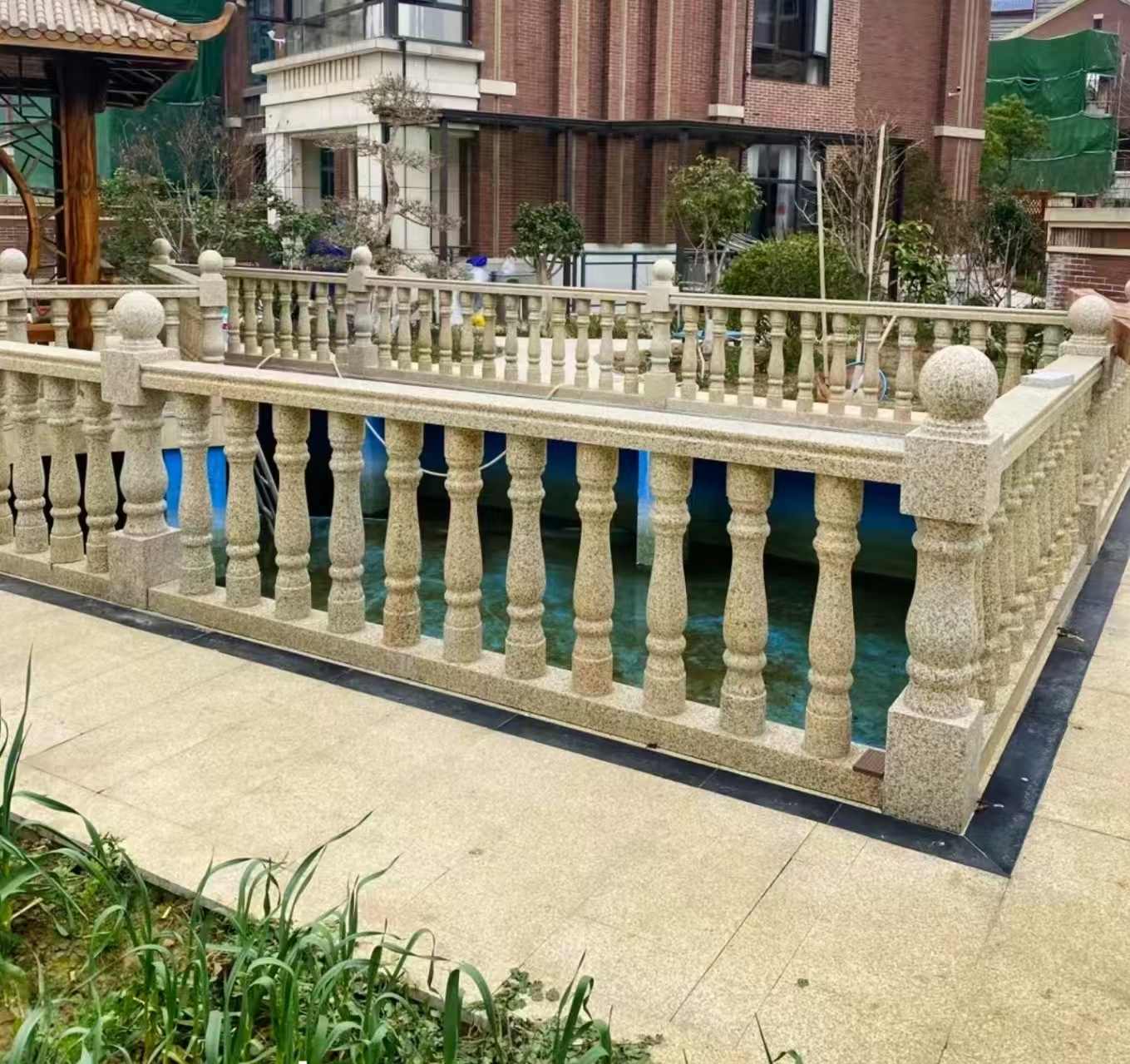 定西黄金麻花岗岩石材栏杆，扶手，将军柱，花瓶柱