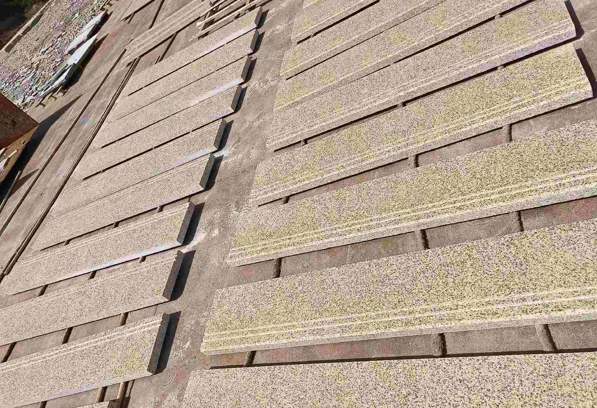 定西 黄金麻花岗岩光面楼梯踏步