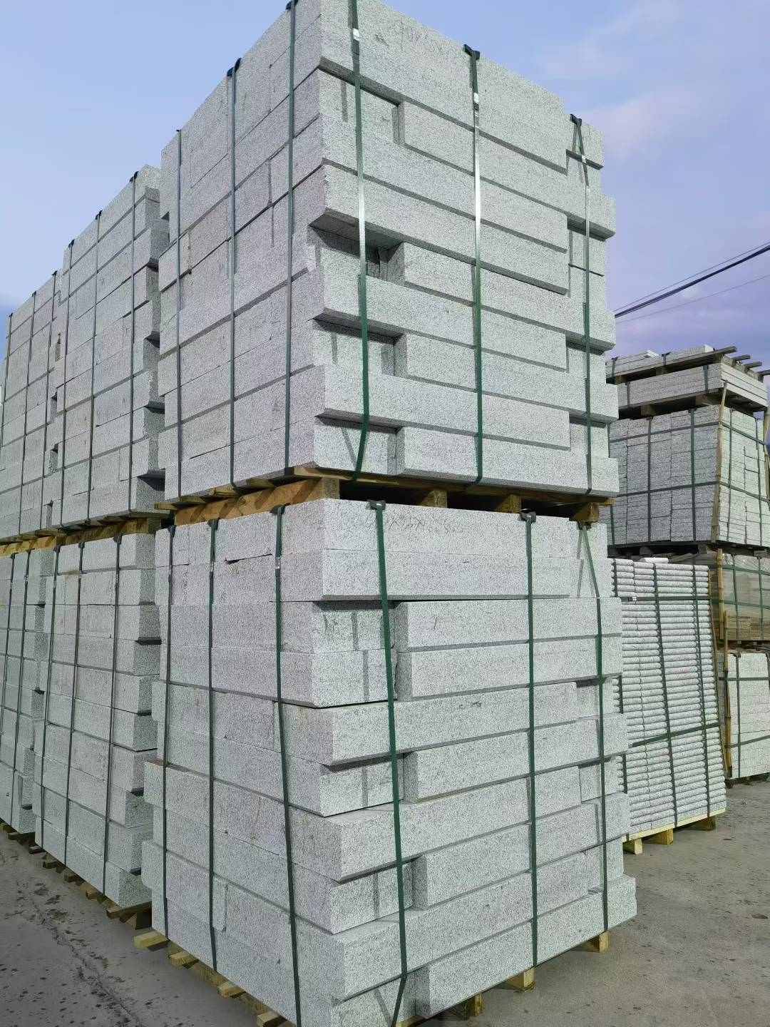 定西 芝麻白花岗岩路沿石，路缘石，路肩石，道牙，立缘石，马路牙子，街沿石，侧石等