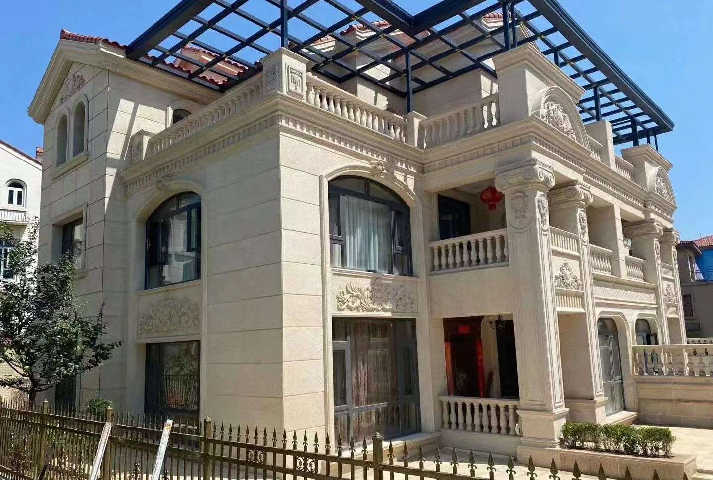 定西 黄金麻花岗岩荔枝面别墅外墙干挂