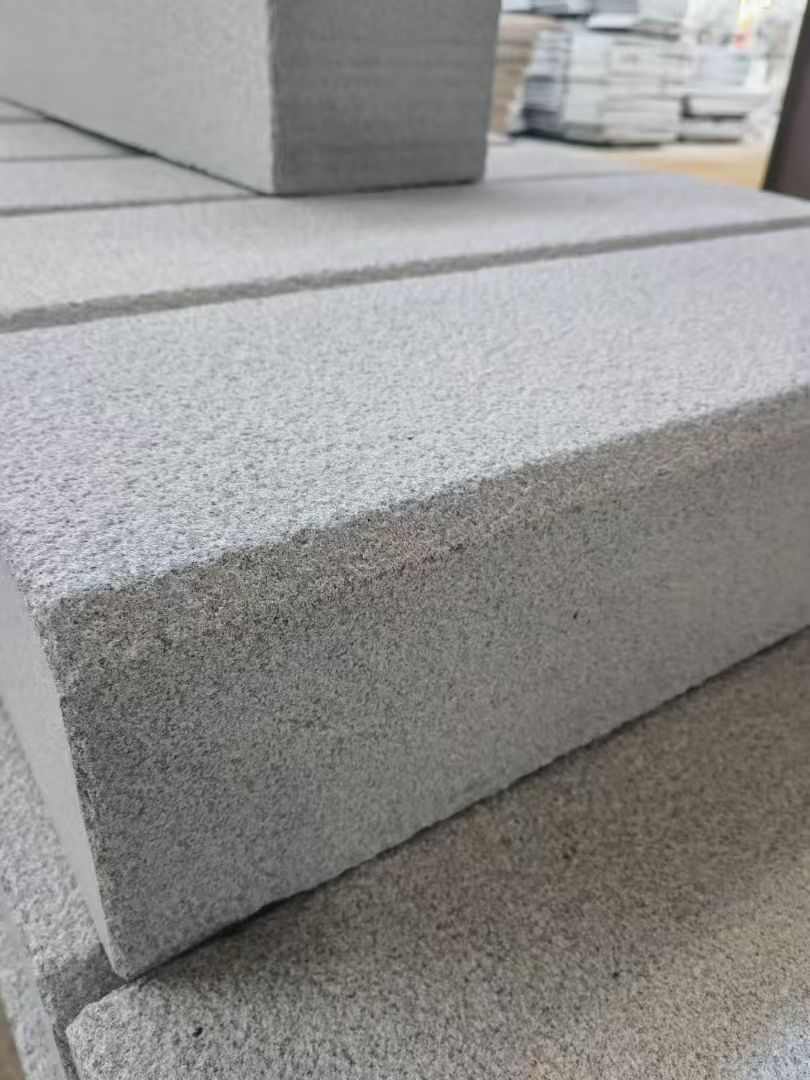 定西 芝麻灰荔枝面路沿石