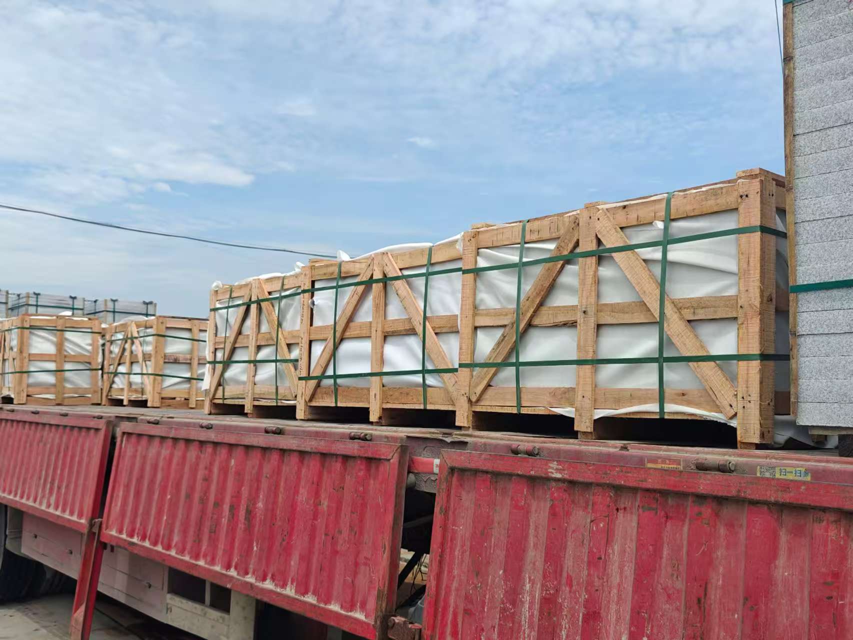 定西 芝麻白花岗岩地铺石出口专车-泰国游