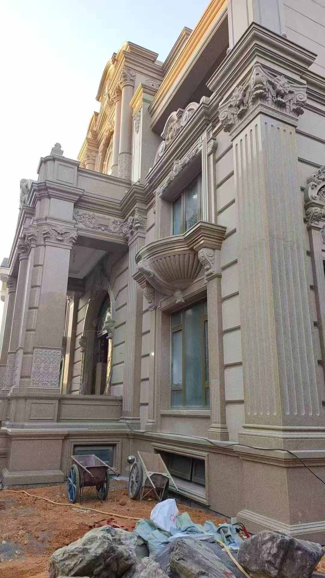 定西 黄金麻花岗岩光面别墅外墙干挂施工完成