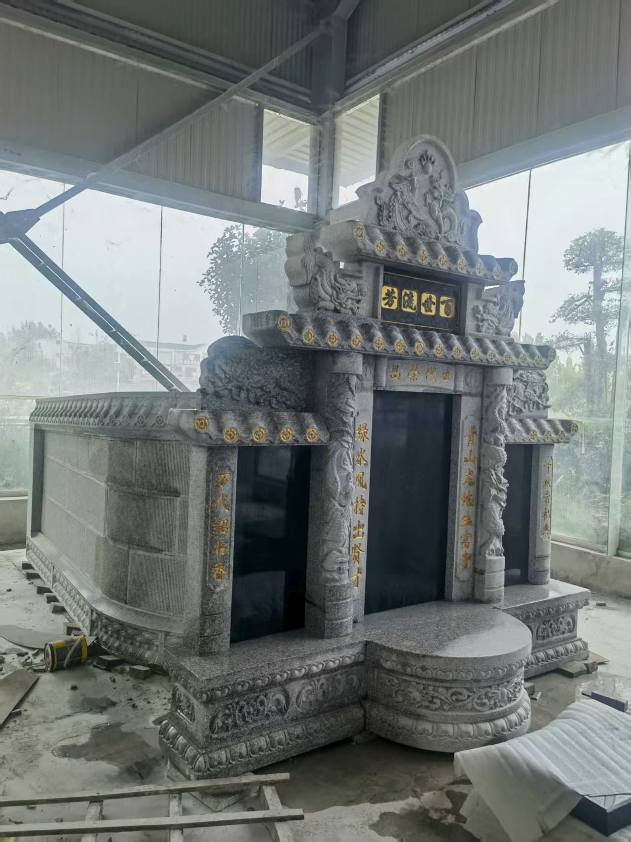 定西 芝麻白墓碑效果展示图